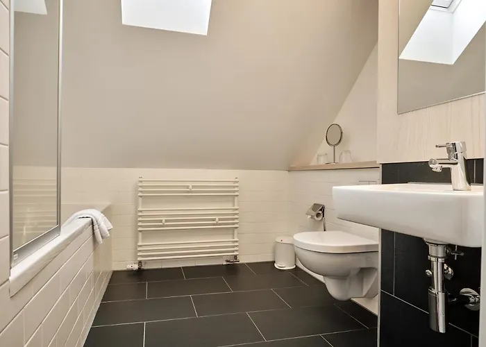 Couette-café Mein - Am Markt 3*